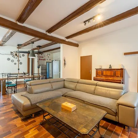 Maison En Campagne Avignon